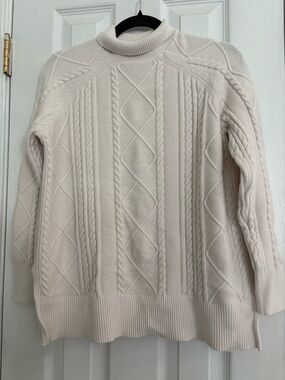 Philosophy Cream Cable Knit Turtleneck Sweater